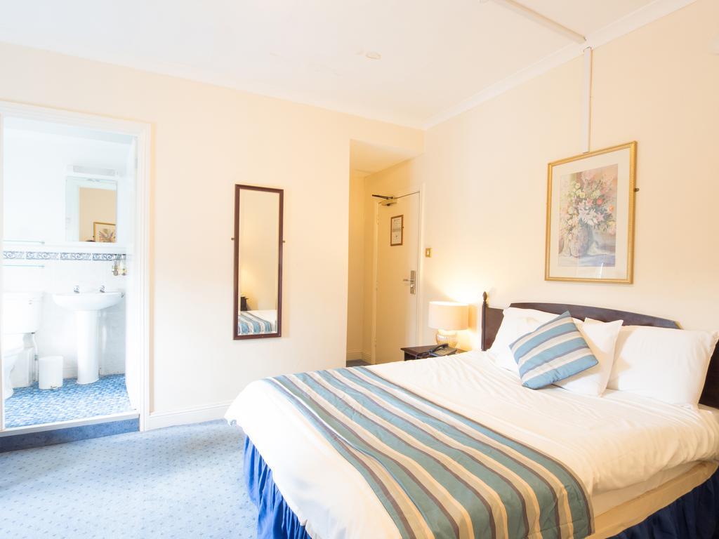 The Devil'S Punchbowl Hotel Hindhead Екстериор снимка